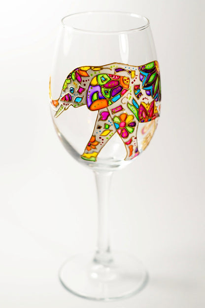 Elephant Wine Glasses Hand Painted Wedding glasses, Personalized Wine Glasses Custom wine glass