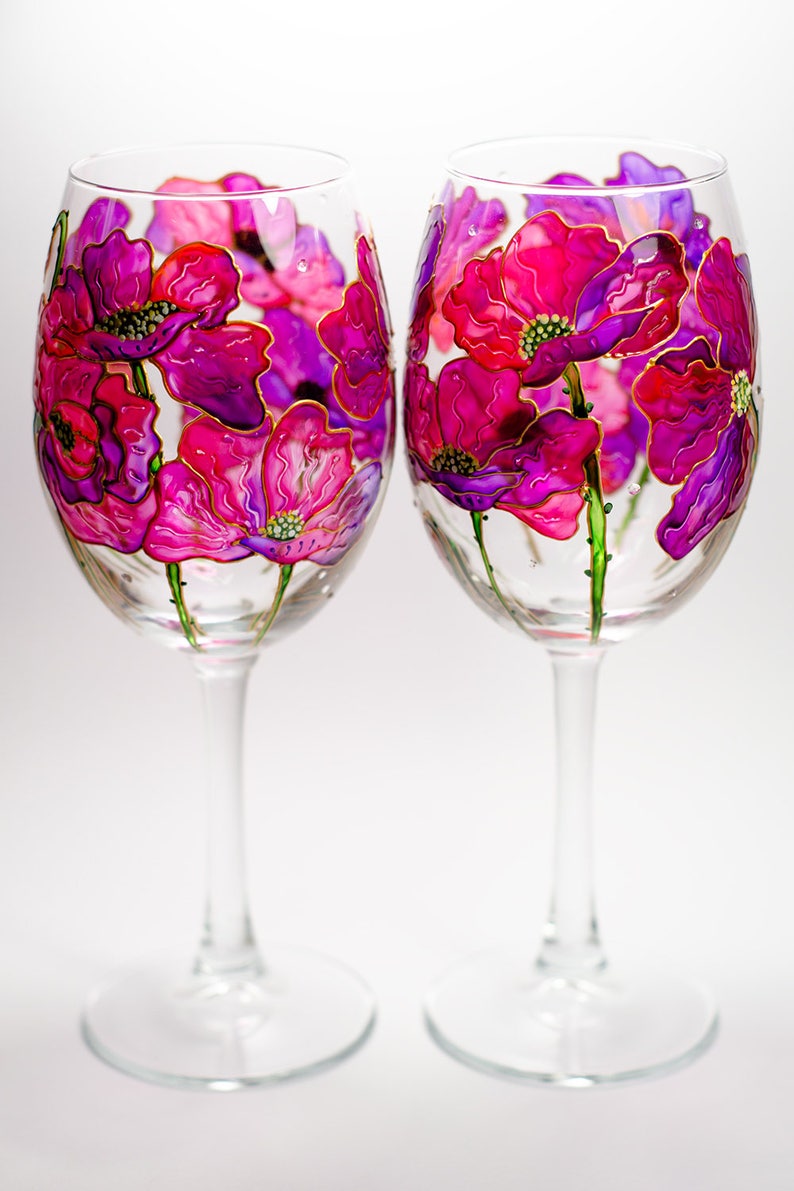 Hand-Painted Floral Wine Glasses – Personalized Gift for Wine Lover